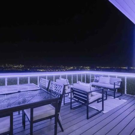 Luxury Four-Story Home, Rooftop Deck With Views, Pingpong! Sleeps 12! 纳什维尔 外观 照片