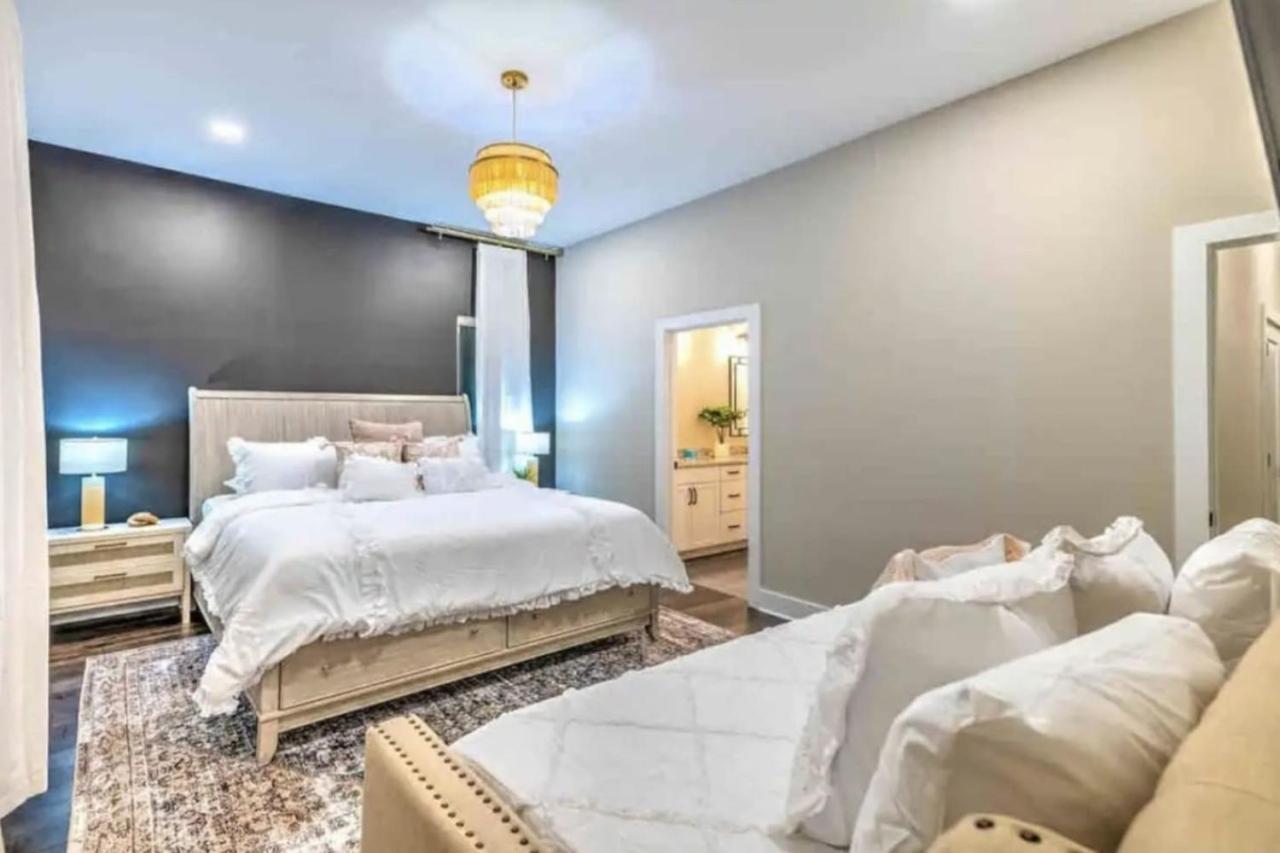 Luxury Four-Story Home, Rooftop Deck With Views, Pingpong! Sleeps 12! 纳什维尔 外观 照片